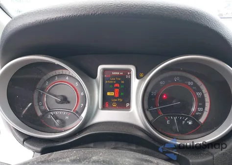 2020 Dodge Journey Se Value z USA, uszkodzony, nr VIN 3C4PDCAB6LT276176